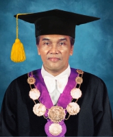 Prof Haris 200